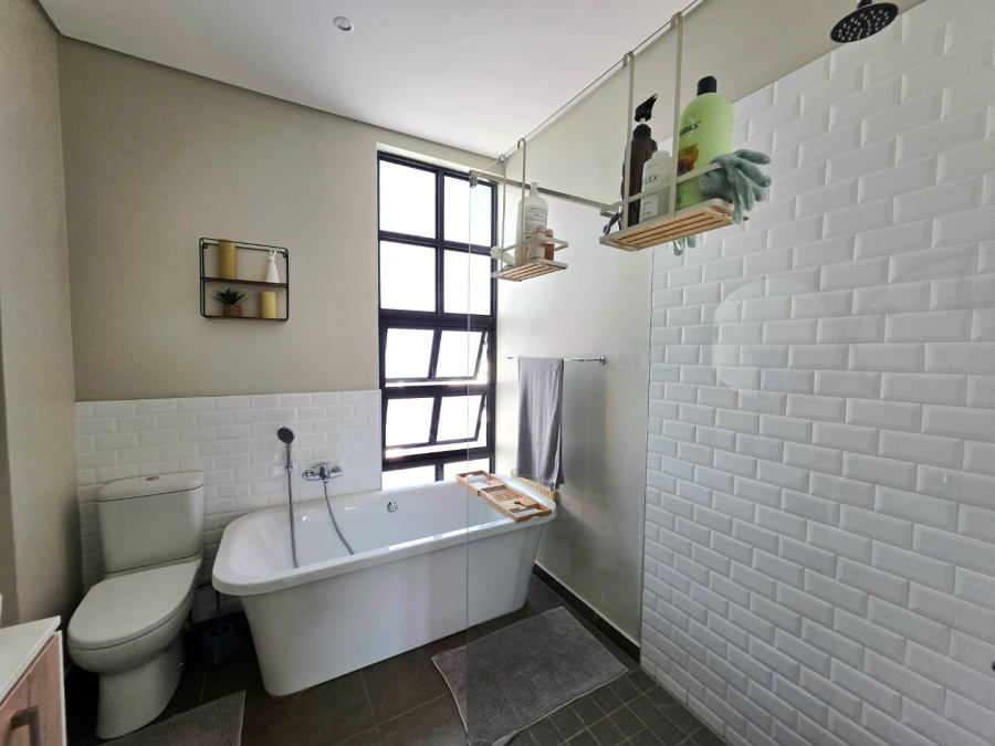 3 Bedroom Property for Sale in Woodland Hills Bergendal Free State